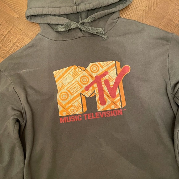 Target Green MTV Logo Crop Hoodie - Picture 3 of 5